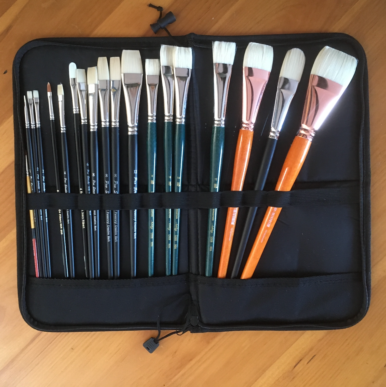 Professional Art Large Scale Brush Set