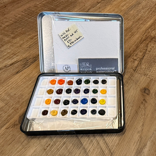 Micro Winsor Newton Professional  Watercolour Set