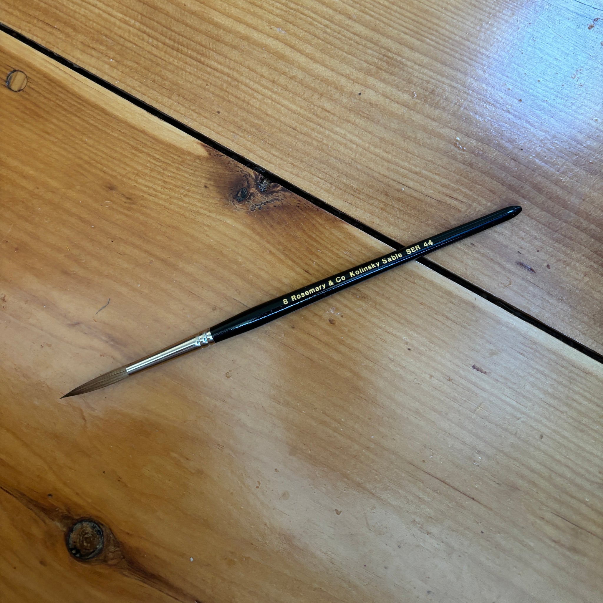 Rosemary 44 Series Kolinsky Sable Rigger # 8 -SH